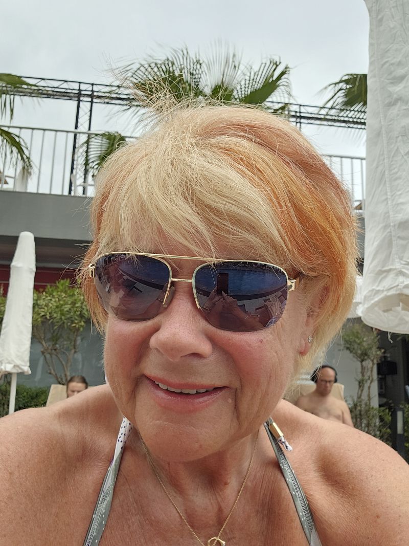 Chrissie7