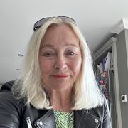 Lesley